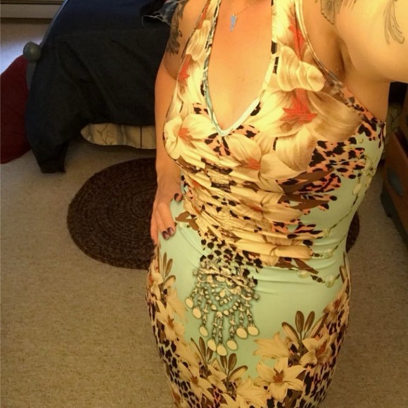 Venus V-neck halter floor length summer dress - Picture 7 of 7